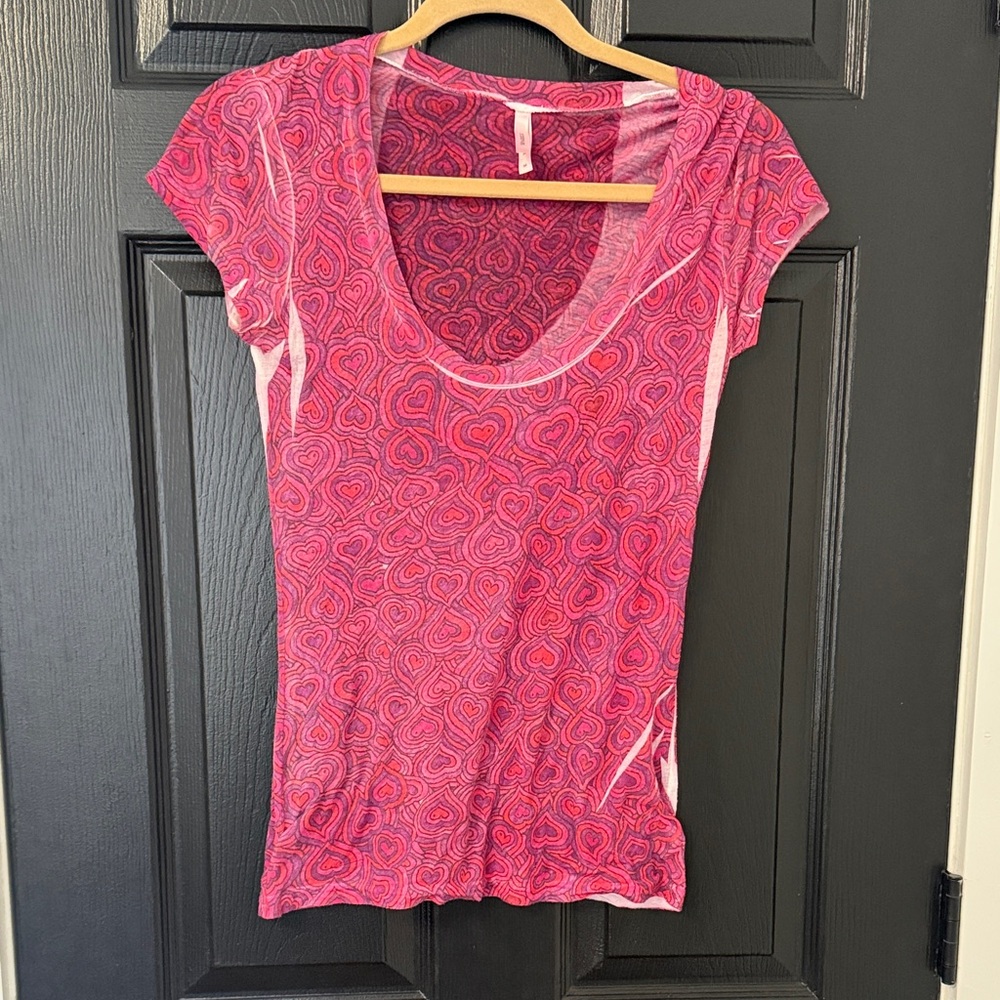 UO Y2K Sparkle & Fade Pink Patterned Short Sleeve Tee